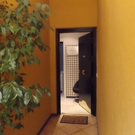 Alameda Donkey Parking Apartment Seville Exterior photo